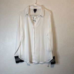 Worthington White Long Sleeve Button-up Blouse